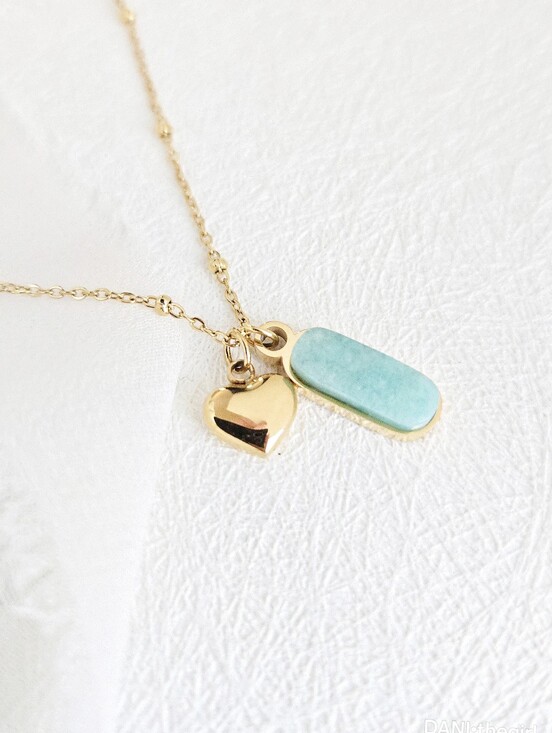 Dani•Thegirl Jewelry - Gold Petite Heart & Stone Necklace
